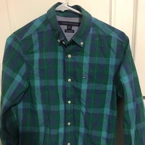Tommy Hilfiger casual shirt.